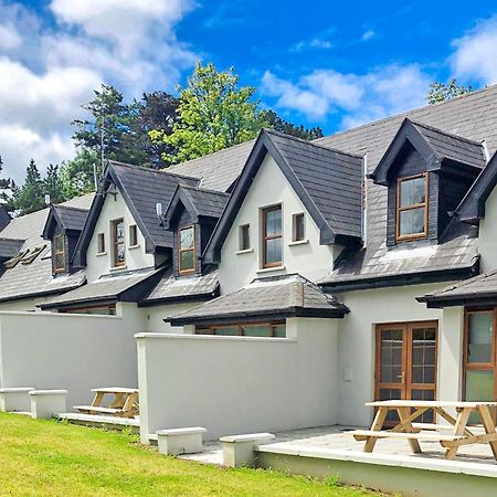 Old Court Holiday Homes Terryglass - Sleeps 6 By Trident Holiday Homes Esterno foto