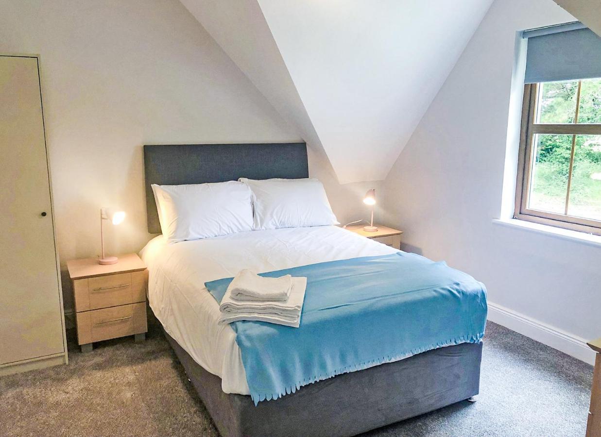 Old Court Holiday Homes Terryglass - Sleeps 6 By Trident Holiday Homes Esterno foto